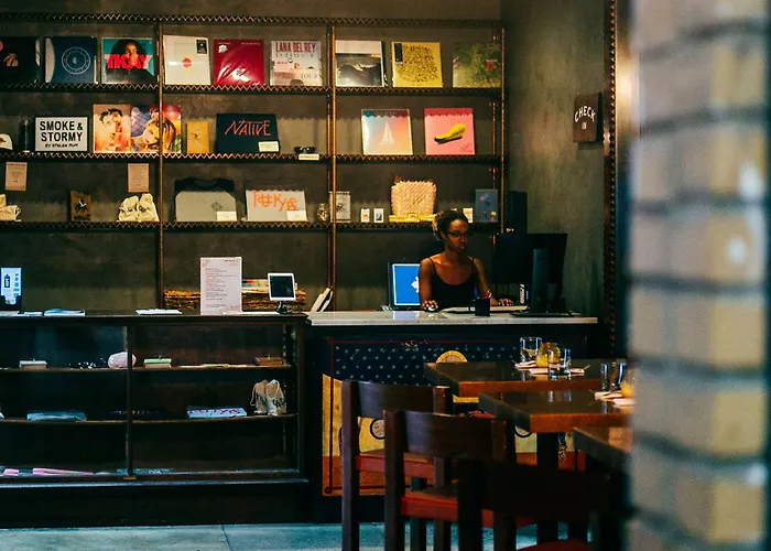 Native Hostels Austin